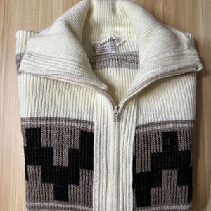 Vintage Men's Cream and Brown Jumper